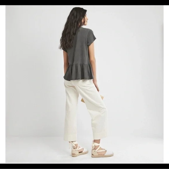 THE GREAT. Gray Ruffle Top Size 1 - Picture 2 of 15